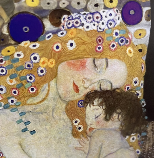 41E2A476-FAD6-4538-9256-67D6C3EECCA7_1_105_c